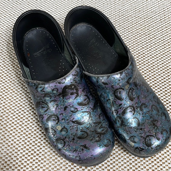 Dansko Shoes - Dansko Professional Clogs Bluepurple Bubblerain Drop- Sz 40/9.5/10